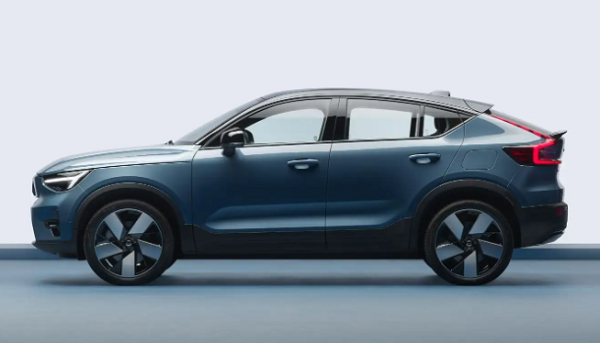新車車內(nèi)有異味是怎么回事？新車需要除甲醛嗎？